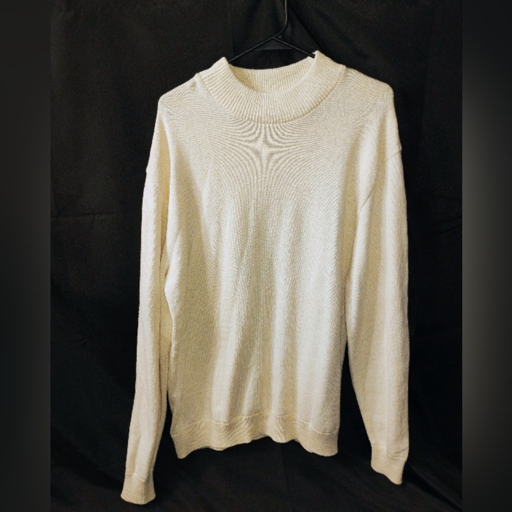 Men's vintage cream crew neck sweater